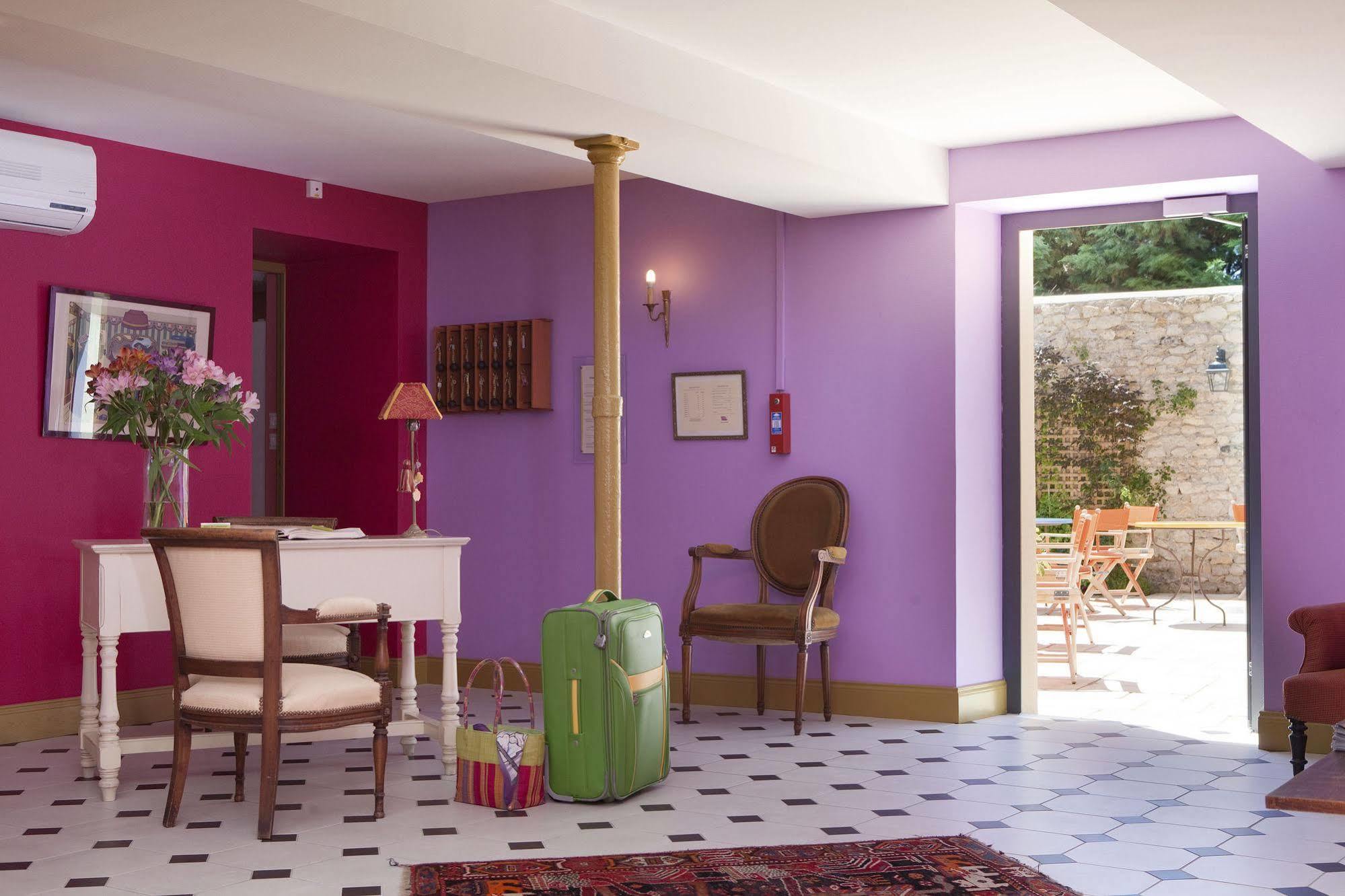 Logis Hotel O En Couleur Oucques-la-Nouvelle Dış mekan fotoğraf